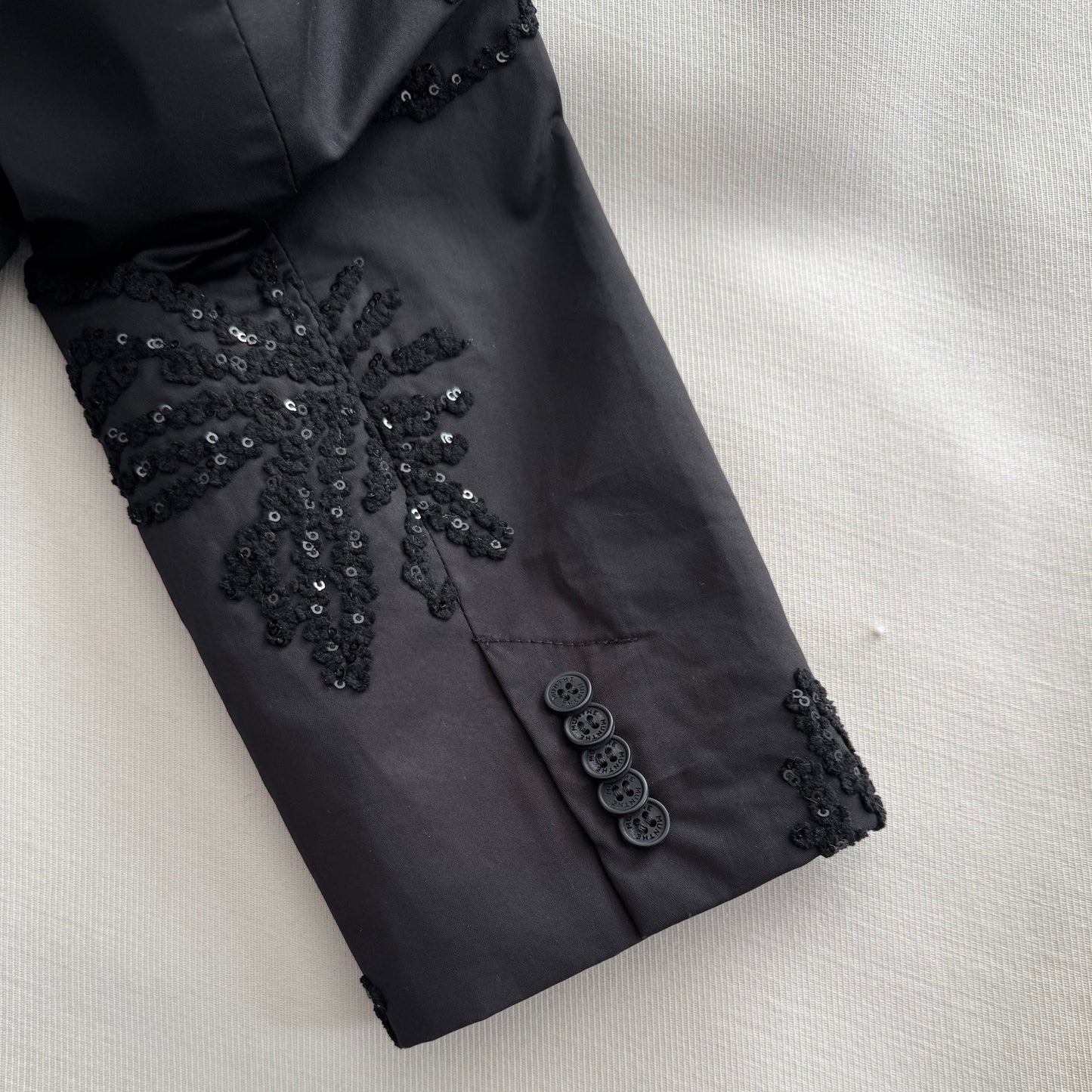 Munthe "Raymond" Jacket w Sequin Sleeves in Black, size 36 (Size Small ish)