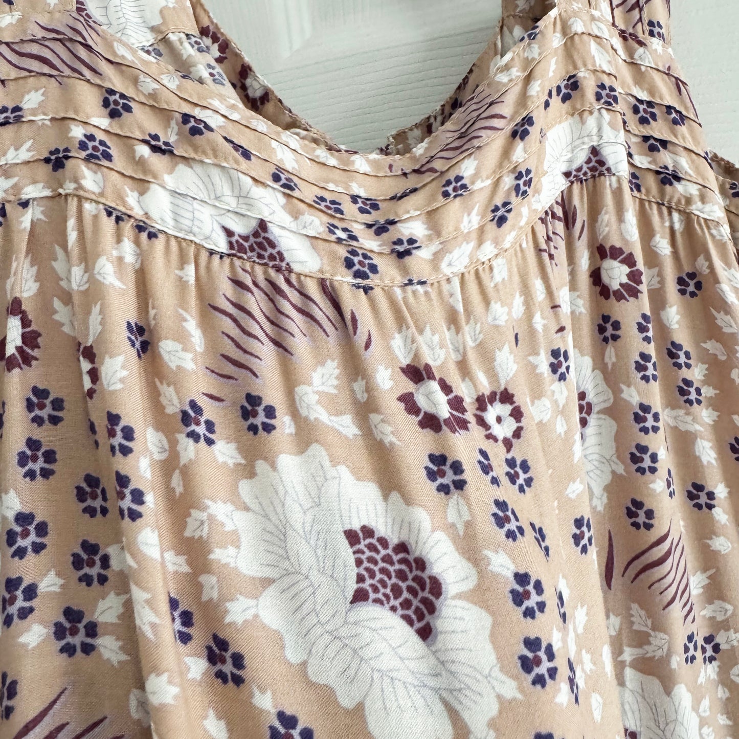 Natalie Martin "Jasmine" Maxi Dress in "Vintage Flowers Amethyst", size Medium