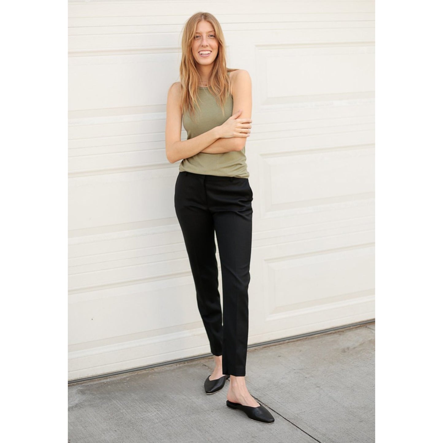 Nili Lotan "Leo" Cigarette Pants in Black, size 2
