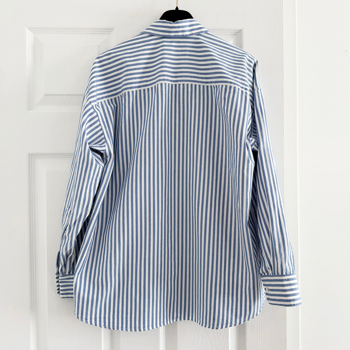 Nili Lotan "Mael" Oversize Shirt in Sky Blue Stripe, size XS