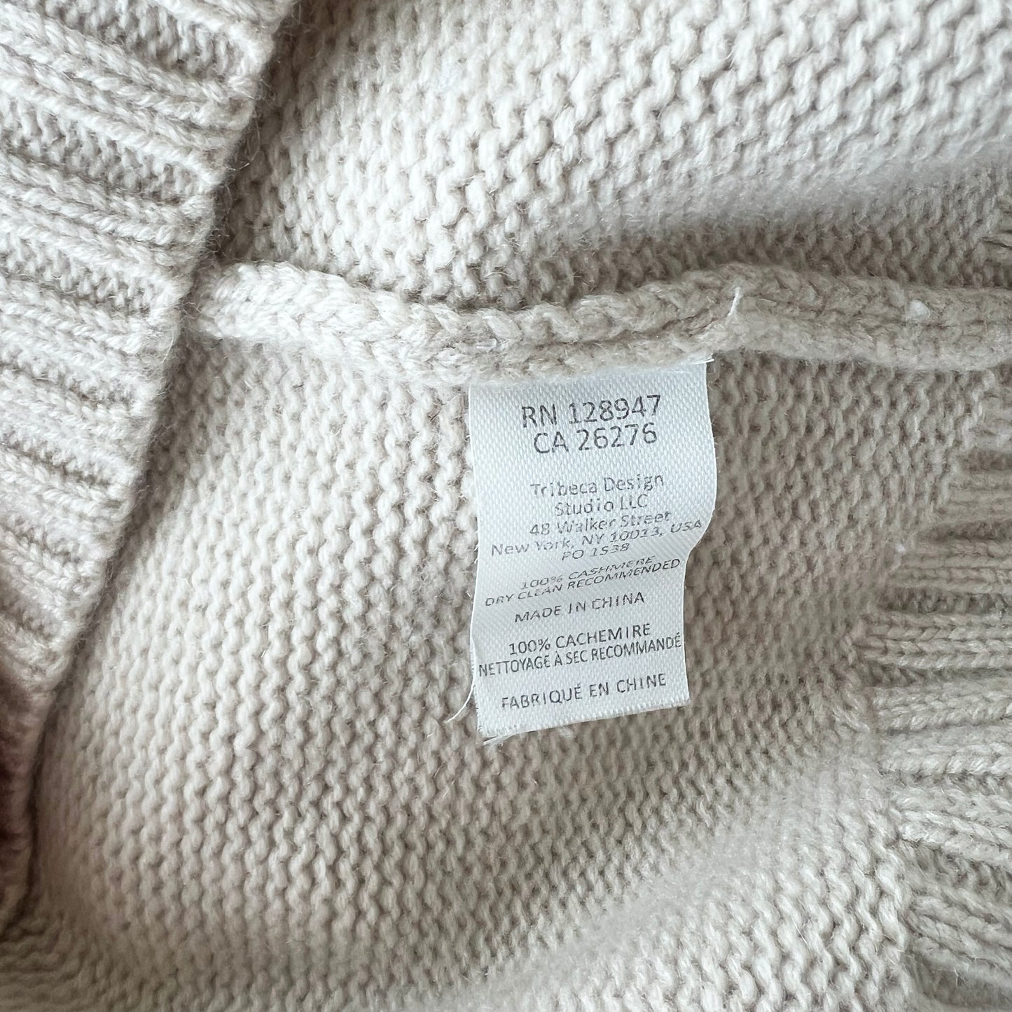 Nili Lotan "Boyd" Cashmere Sweater in Ivory, size Large