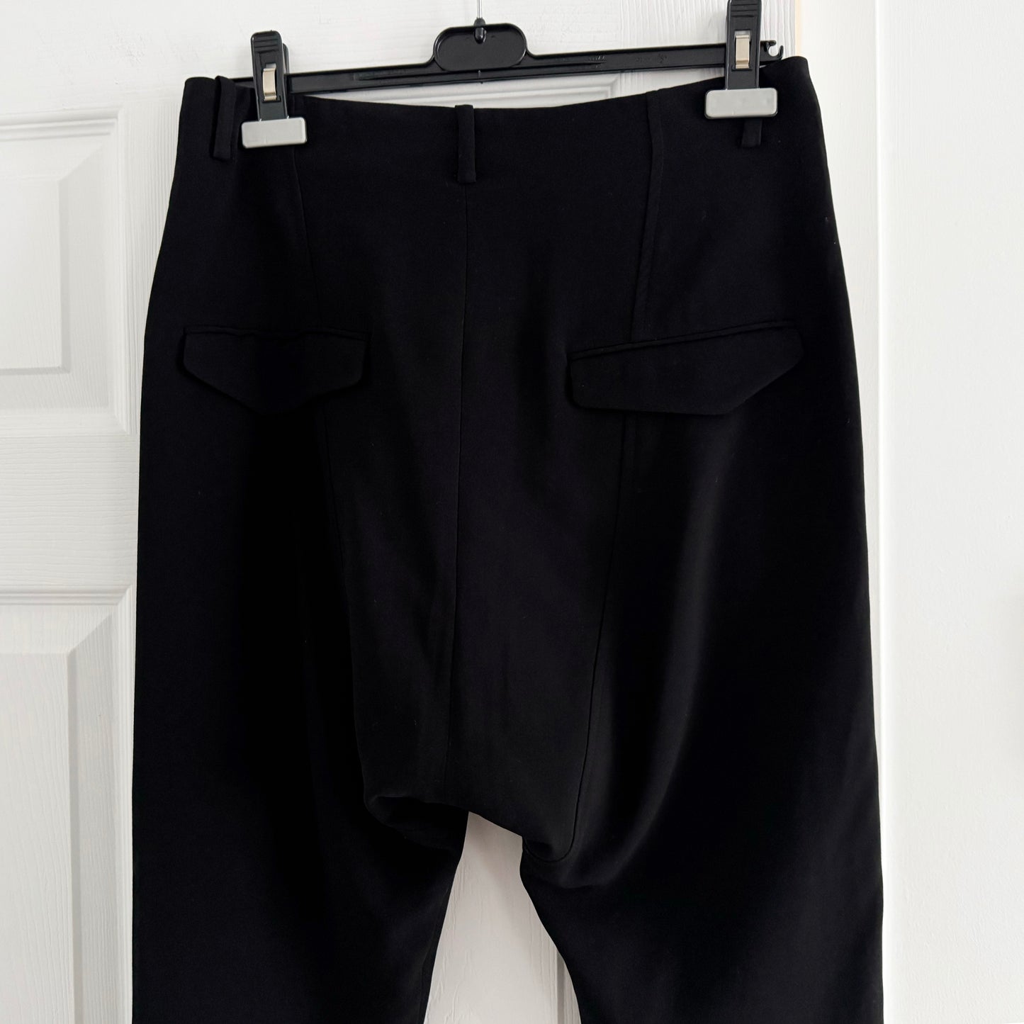 Nili Lotan Crepe Paris Pants in Black, size 4