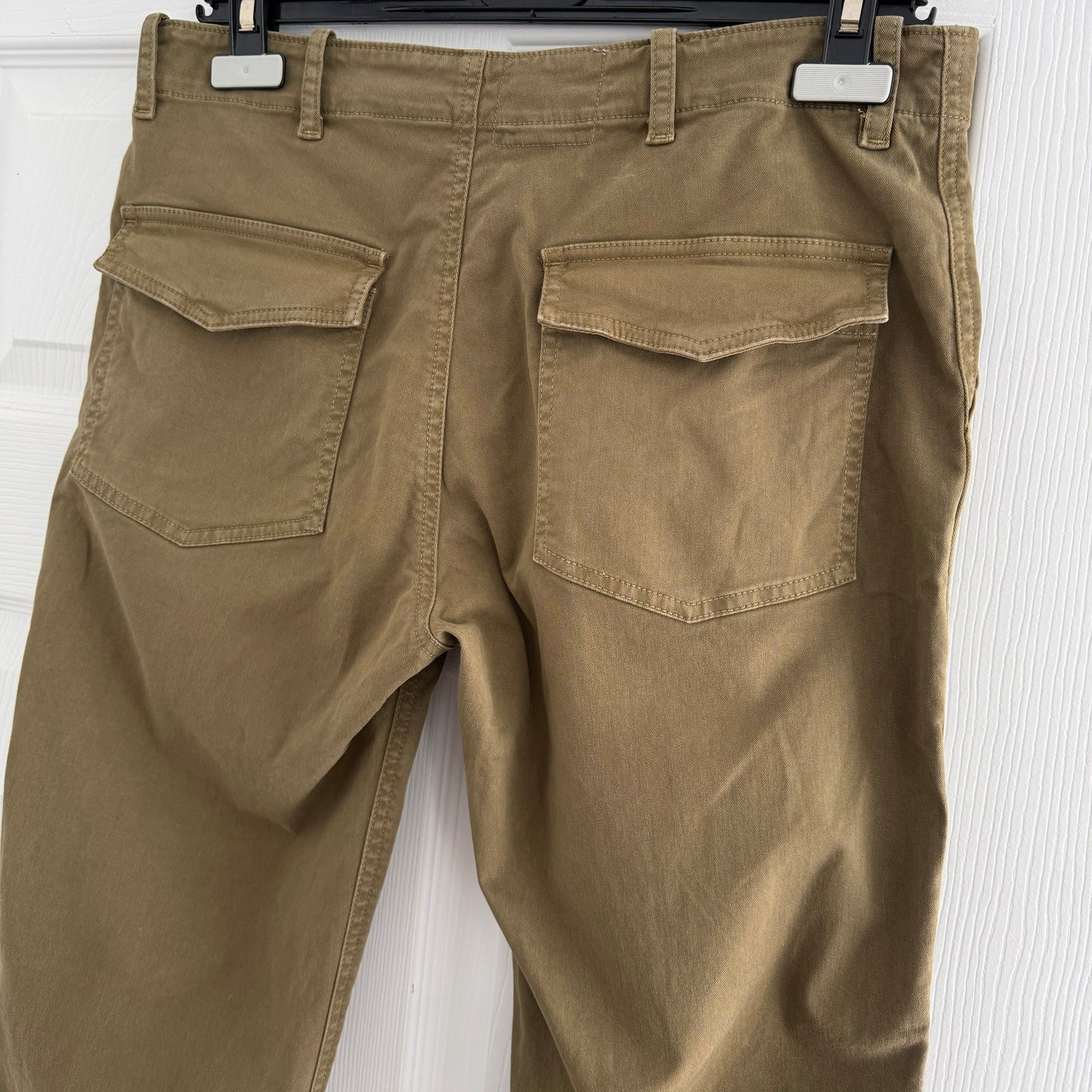 Pantalon Nili Lotan Camo Jenna, taille 8