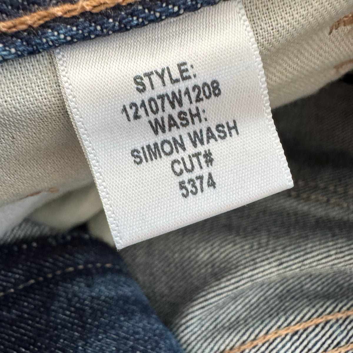 Nili Lotan "Joan" Jeans in "Simon Wash", size 25 (fits 24/25) **HEMMED**