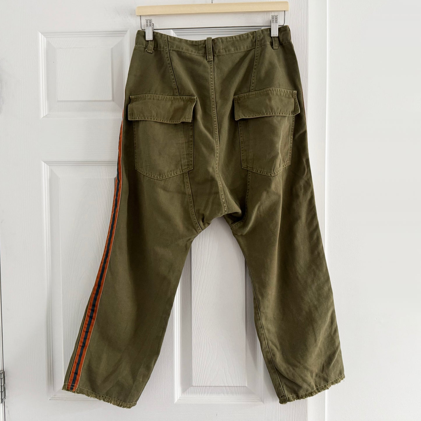 Nili Lotan "Luna" Pants in Army Green w Stripe, size 4