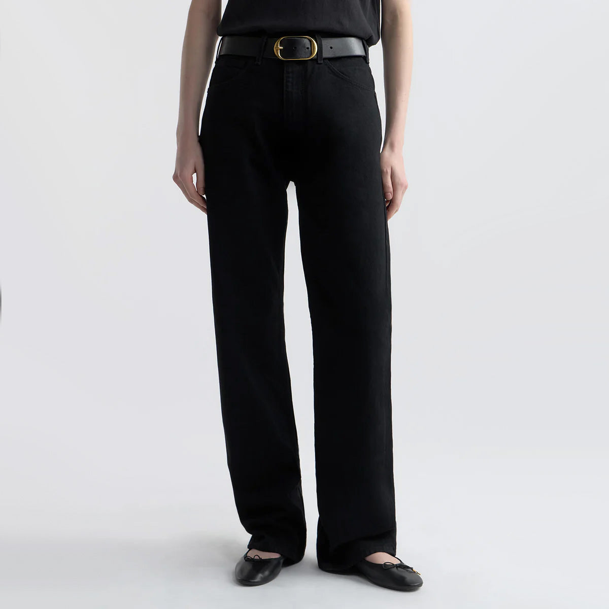 Nili Lotan "Mitchell" Jeans in Black, size 30 (fits slouchy)