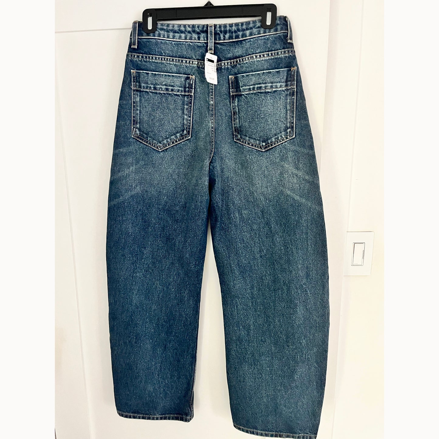 Nili Lotan "Otis" Jeans in Simon Wash, size 26 (size 25)