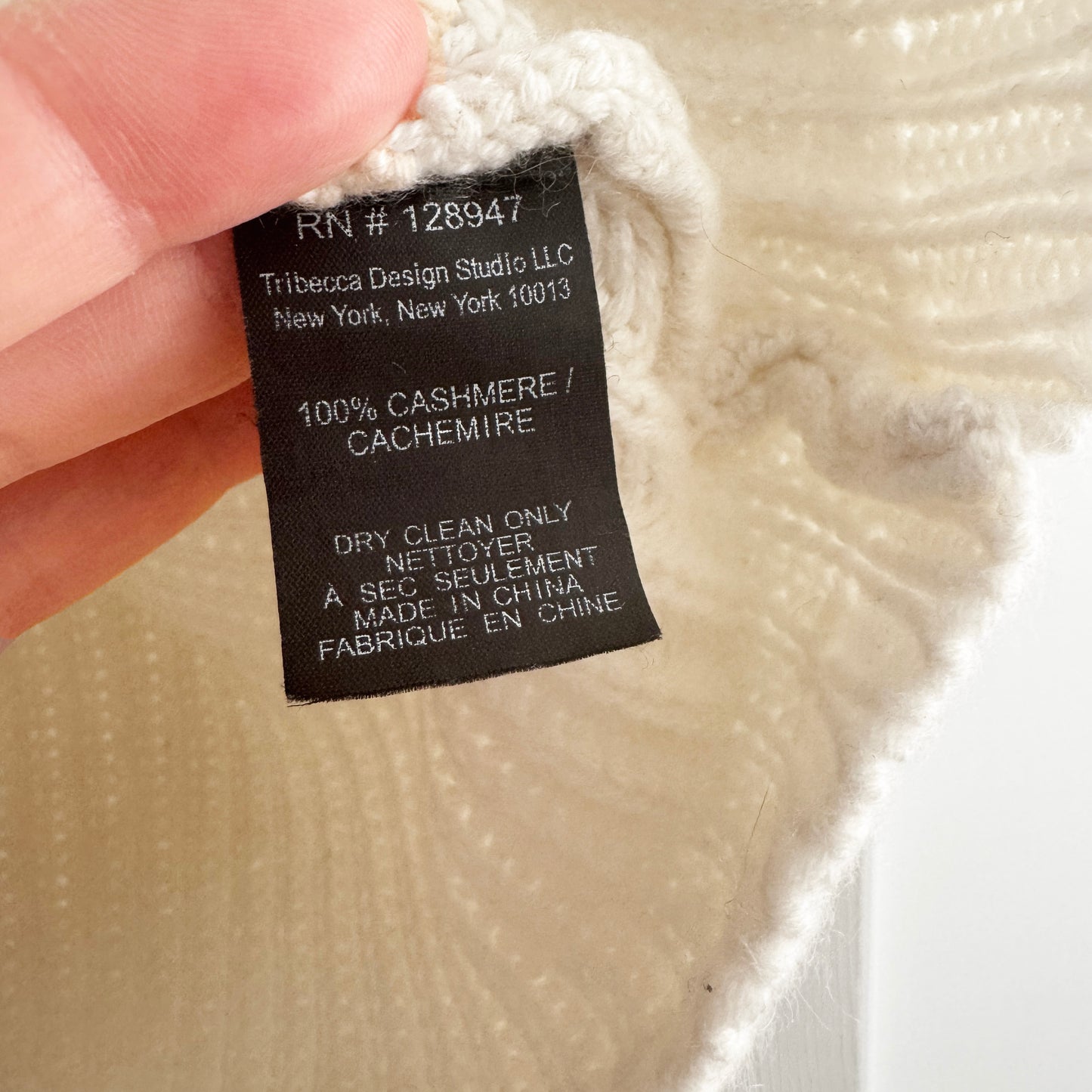 Nili Lotan Ribbed Cashmere Sweater in Ivory, size XS