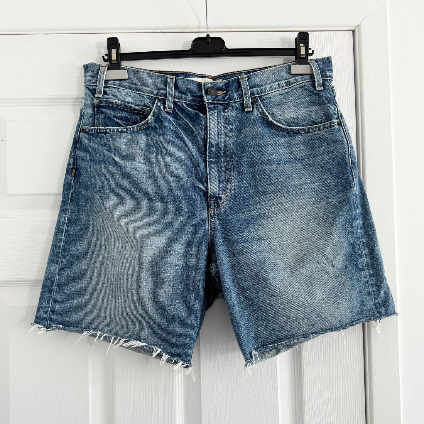 Nili Lotan "Russel" Denim Shorts in "Summer Wash", size 29
