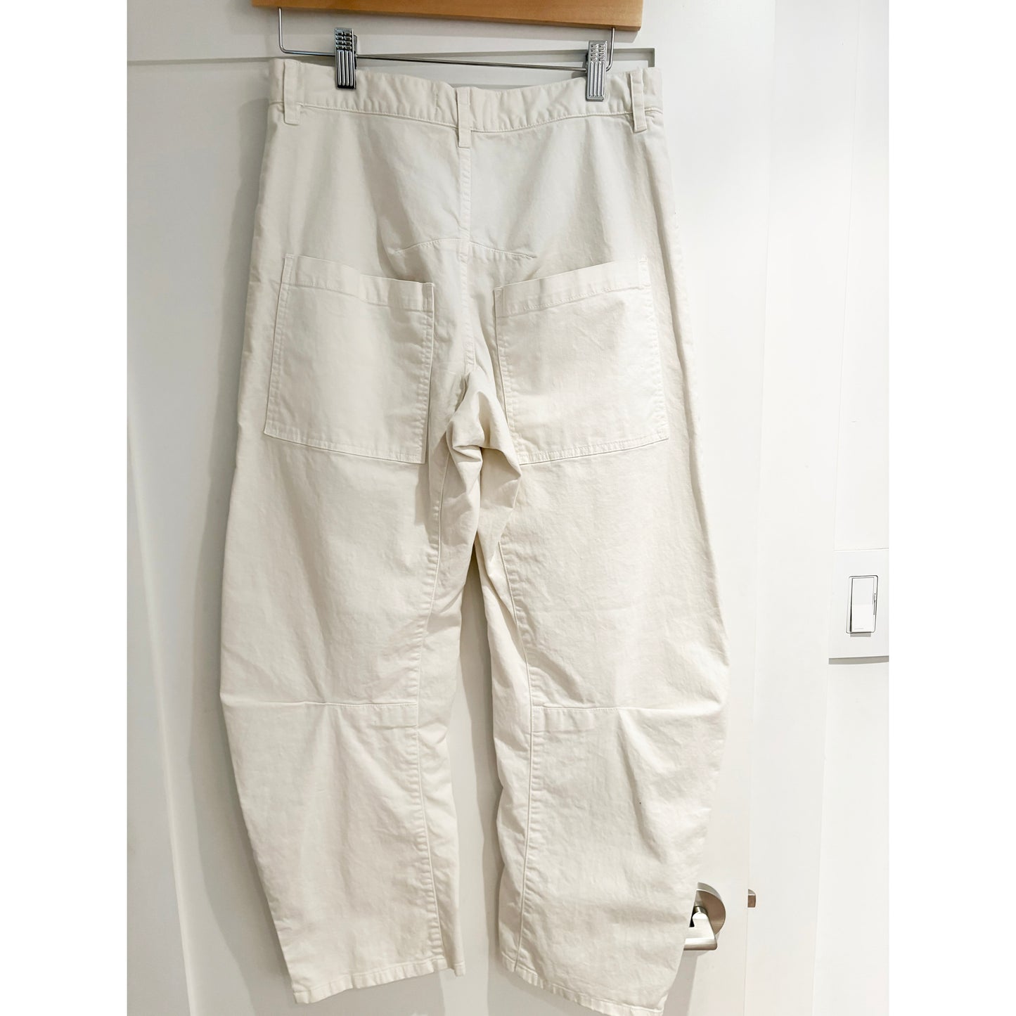 Nili Lotan "Shon" Pant in Eggshell, size 0 (fits like size 2/4)