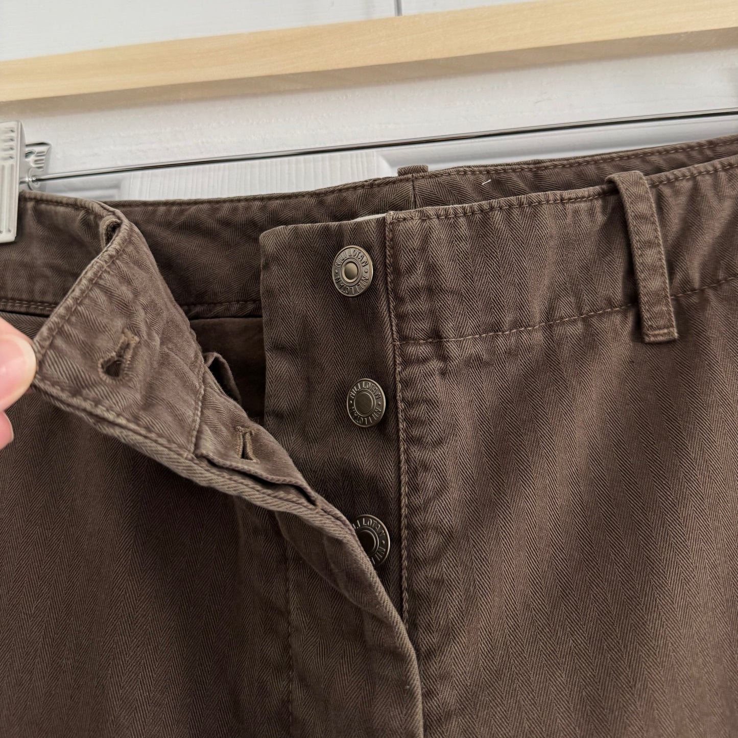 Nili Lotan "Tomboy" Pant in Chocolate Brown, size 8