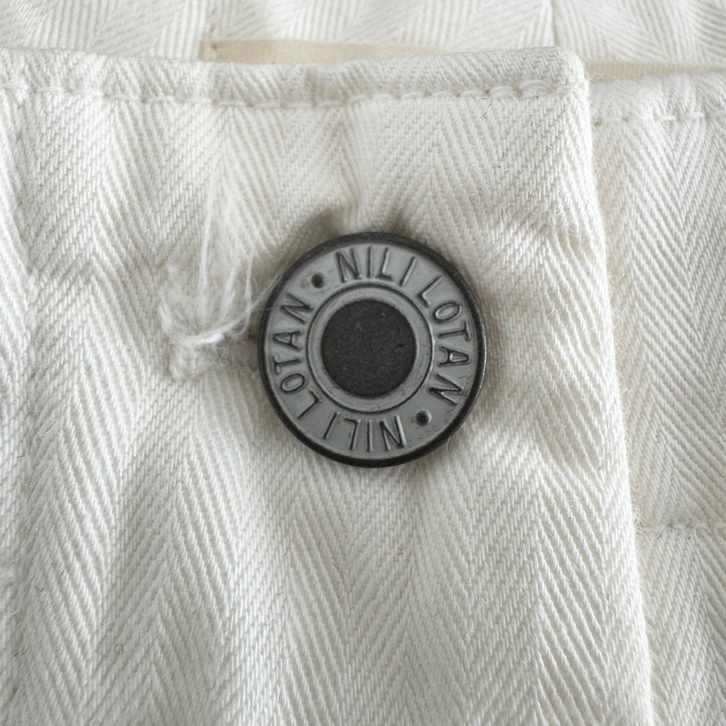 Nili Lotan "Tomboy" Cuffed Pant in White, size 4