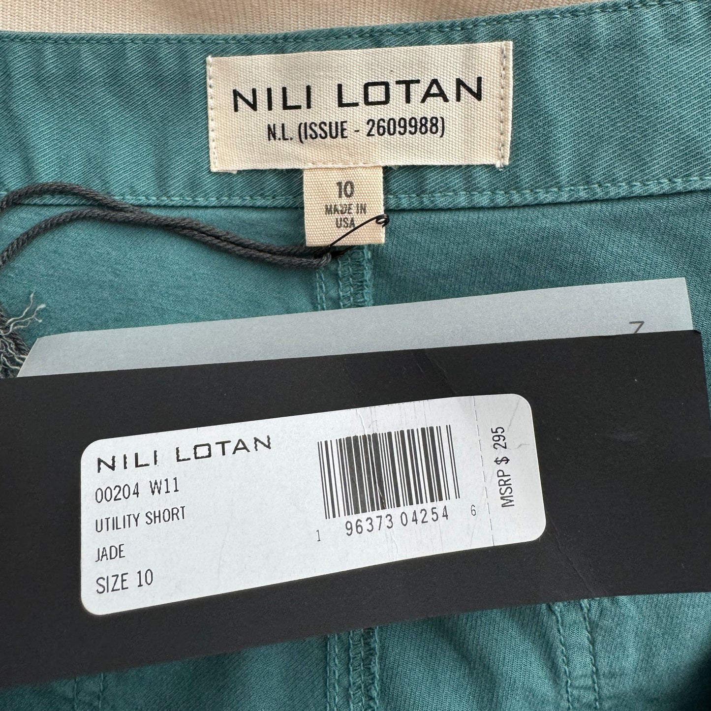 Nili Lotan Utility Short in "Jade", size 10