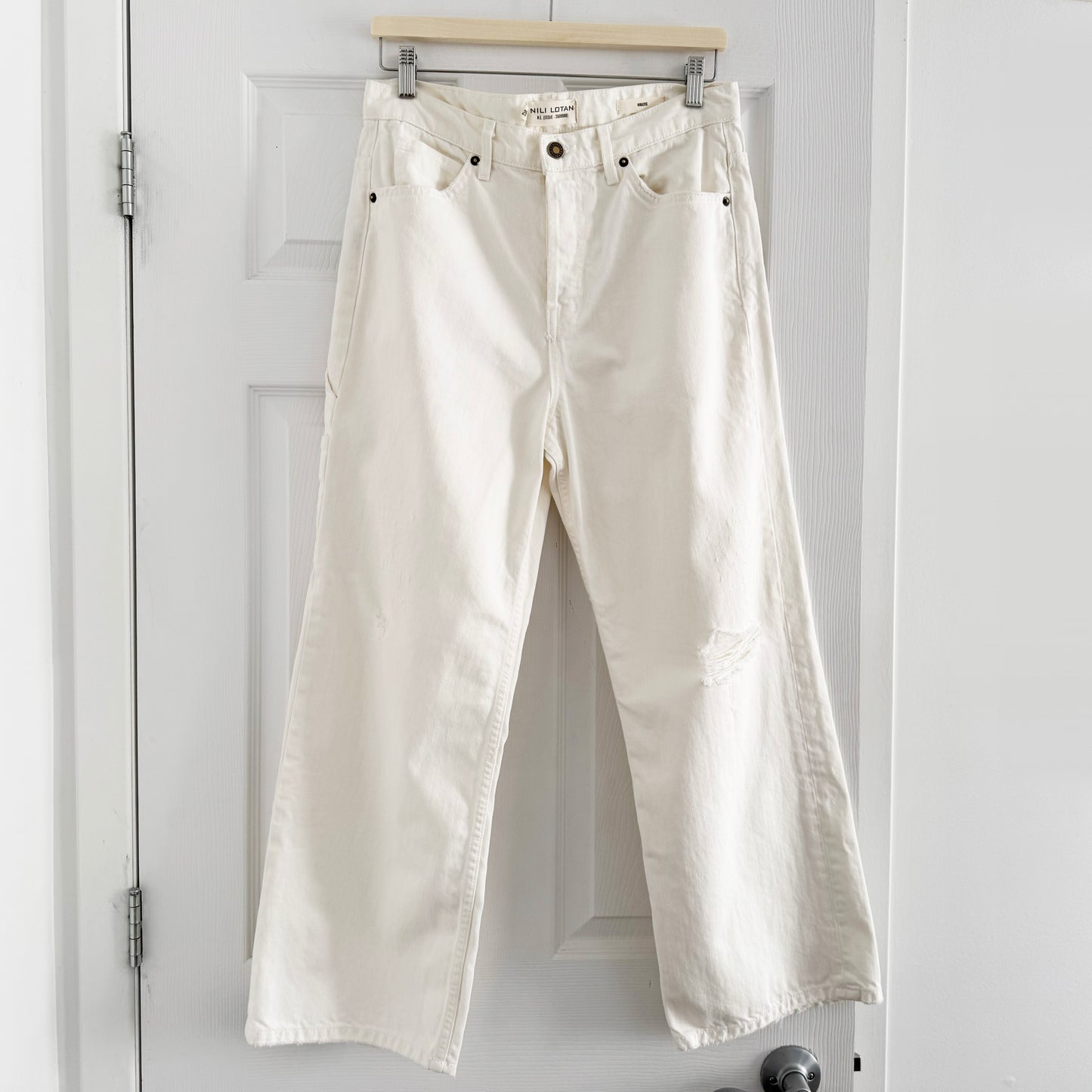 Nili Lotan "Violette" Jean in Cream, size 29