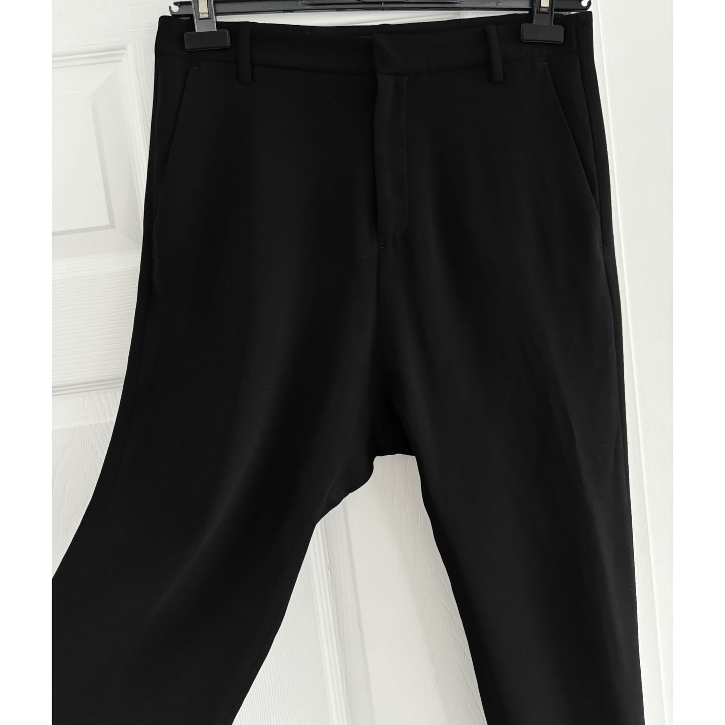 Nili Lotan Crepe Paris Pants in Black, size 6