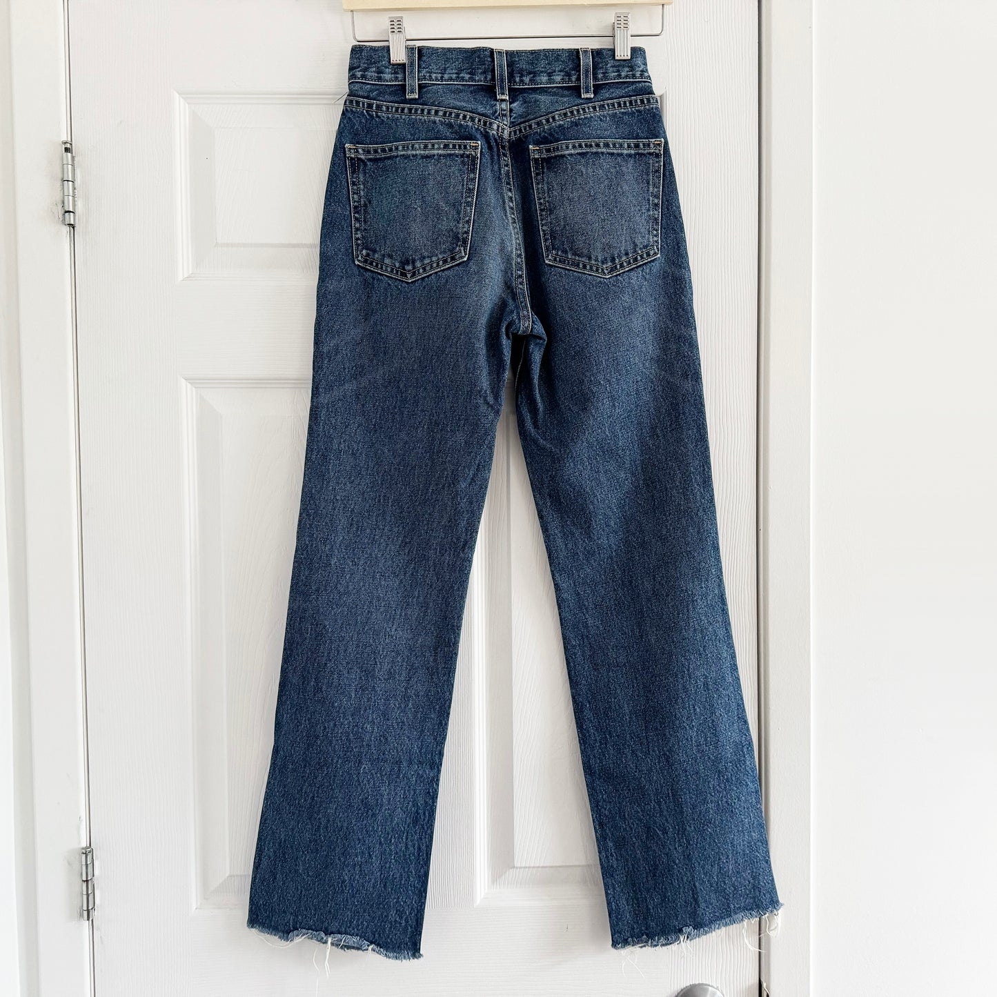Nili Lotan "Calla" Jeans in "Simon Wash", size 24