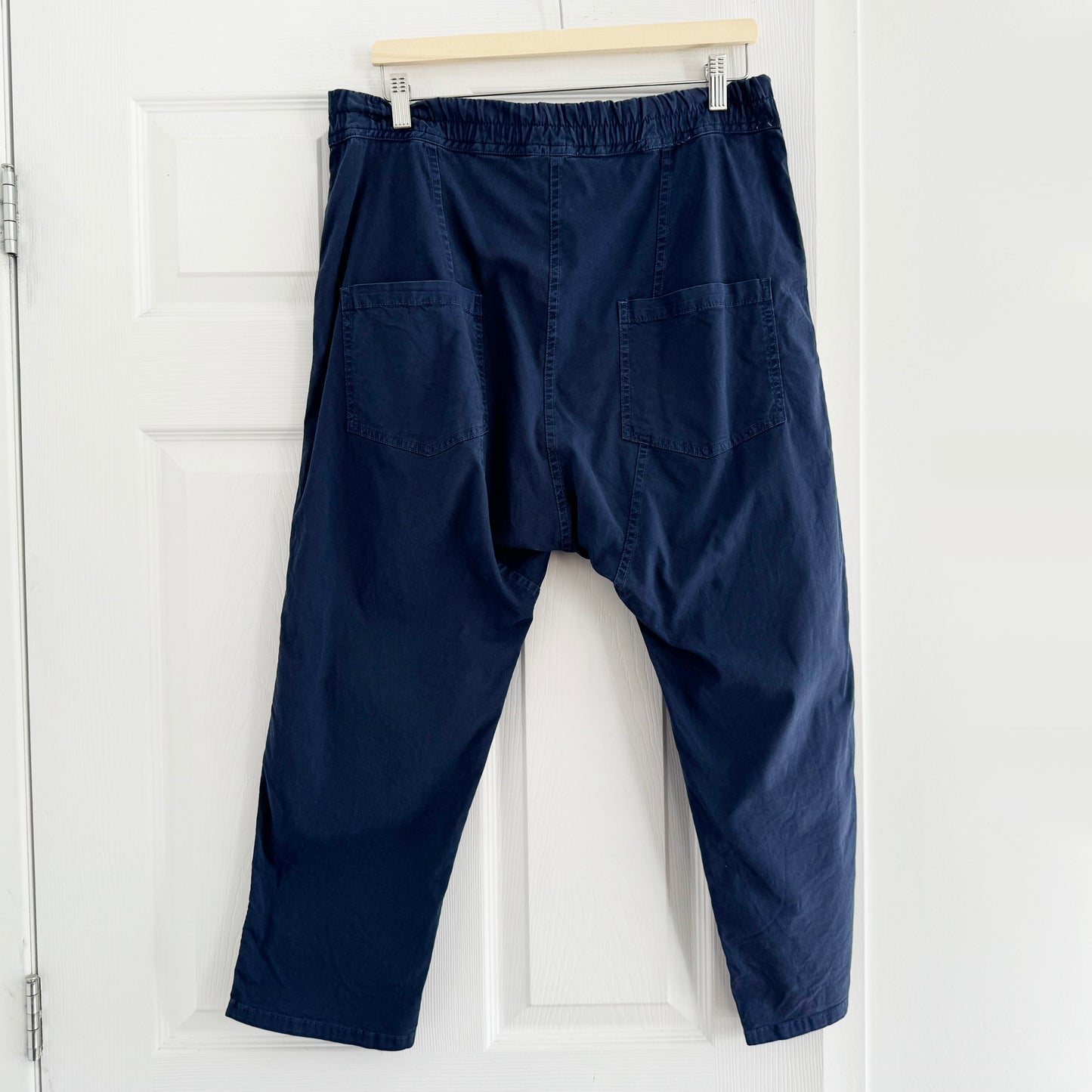 Nili Lotan "Casablanca" Pant in Marine, size Small