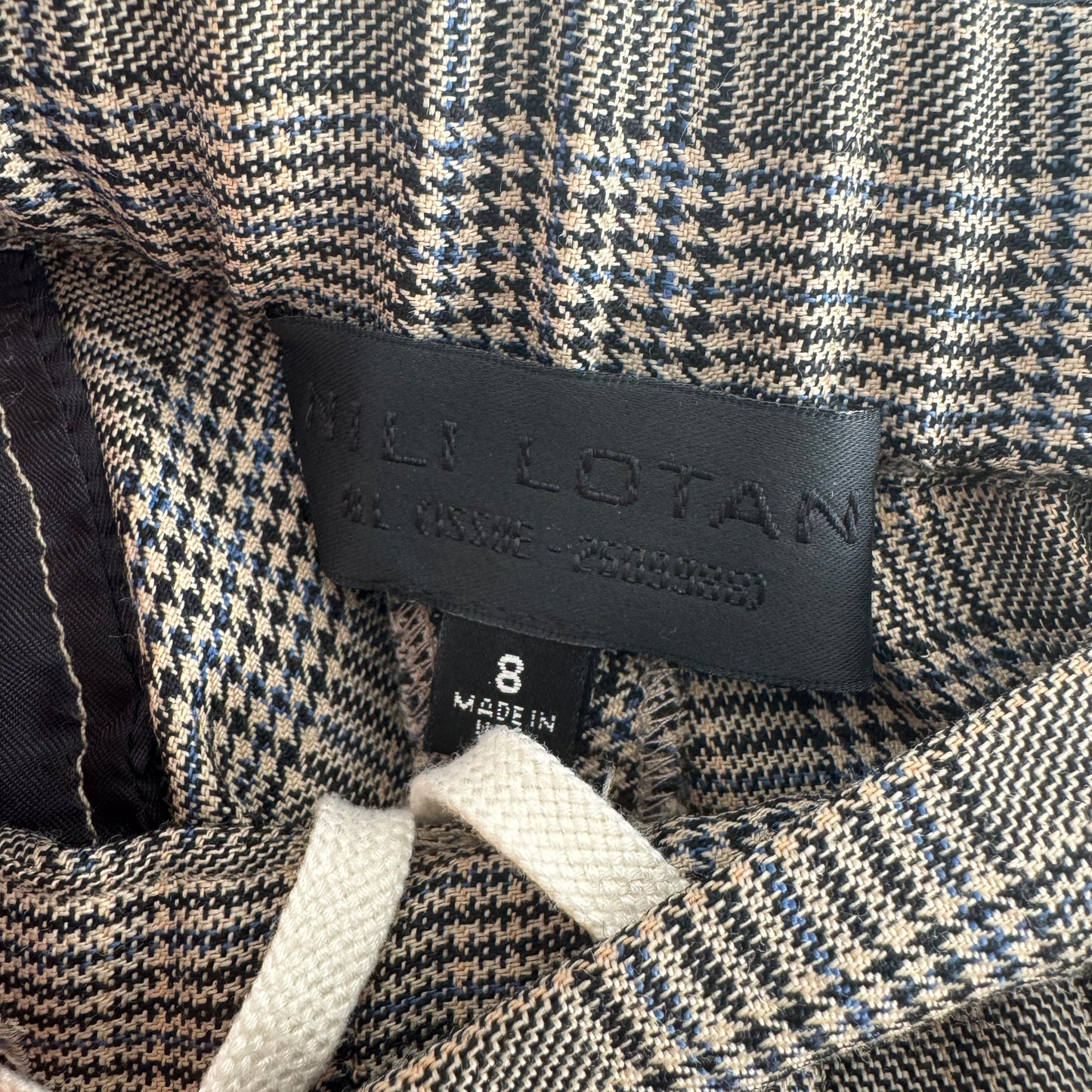 Pantalon Nili Lotan Delancey en noir, taille grande