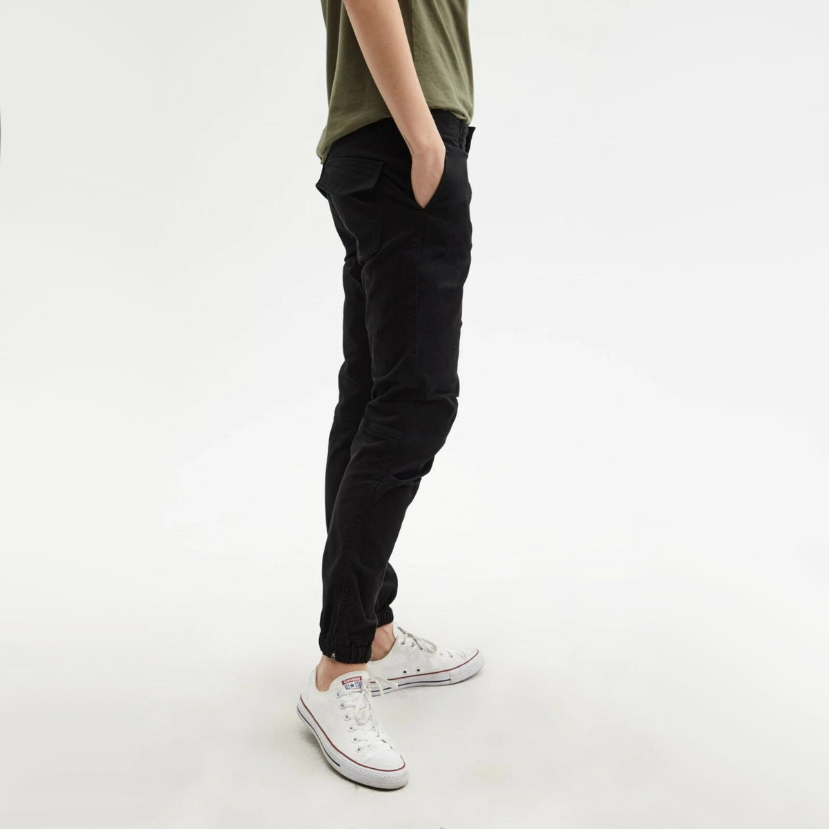 Nili Lotan French Military Pant in Black, size 12