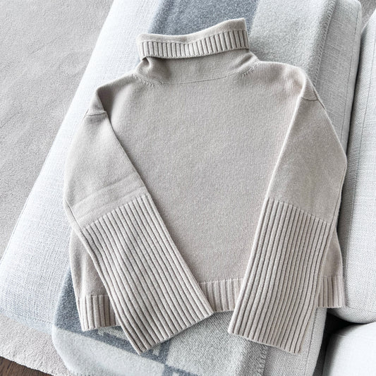 Nili Lotan "Boyd" Cashmere Sweater in Ivory, size Large