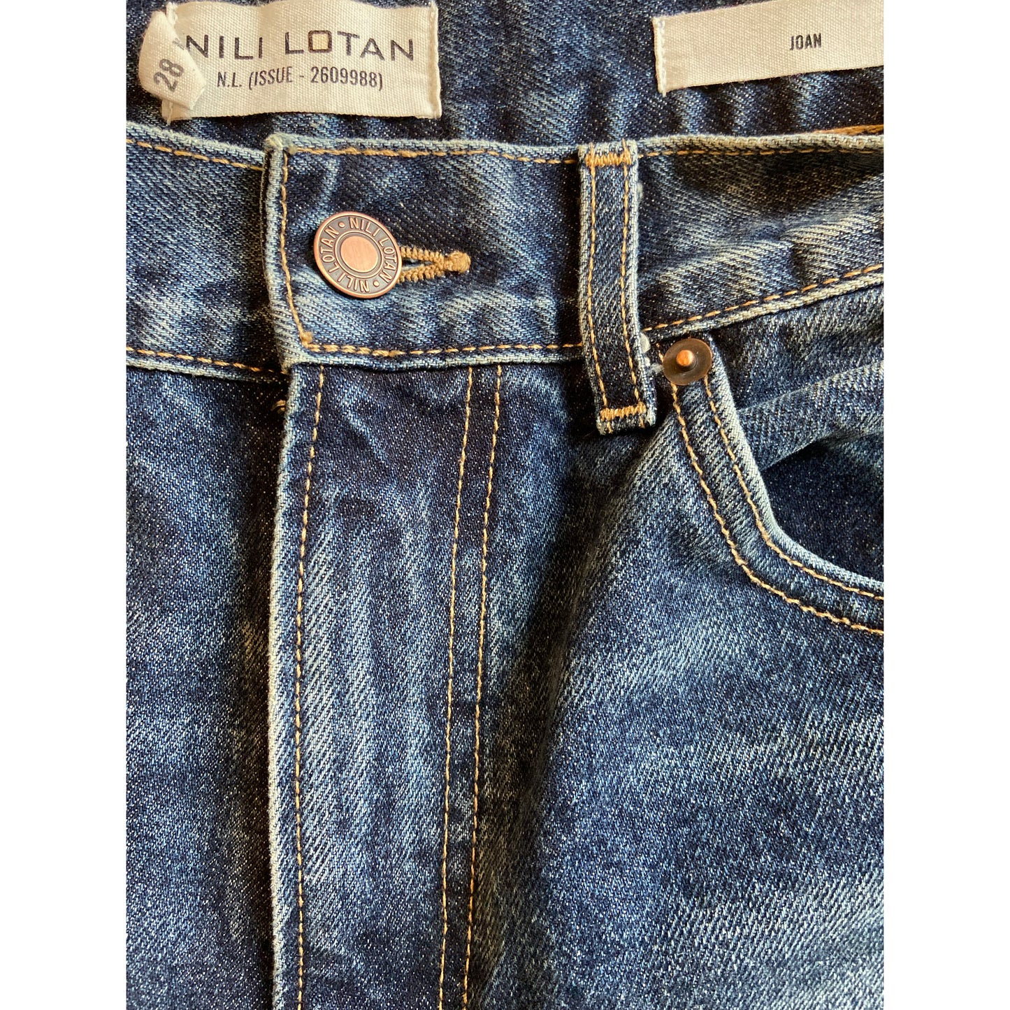 Nili Lotan "Joan" Jeans in "Simon Wash", size 28 (fits 27) **HEMMED**