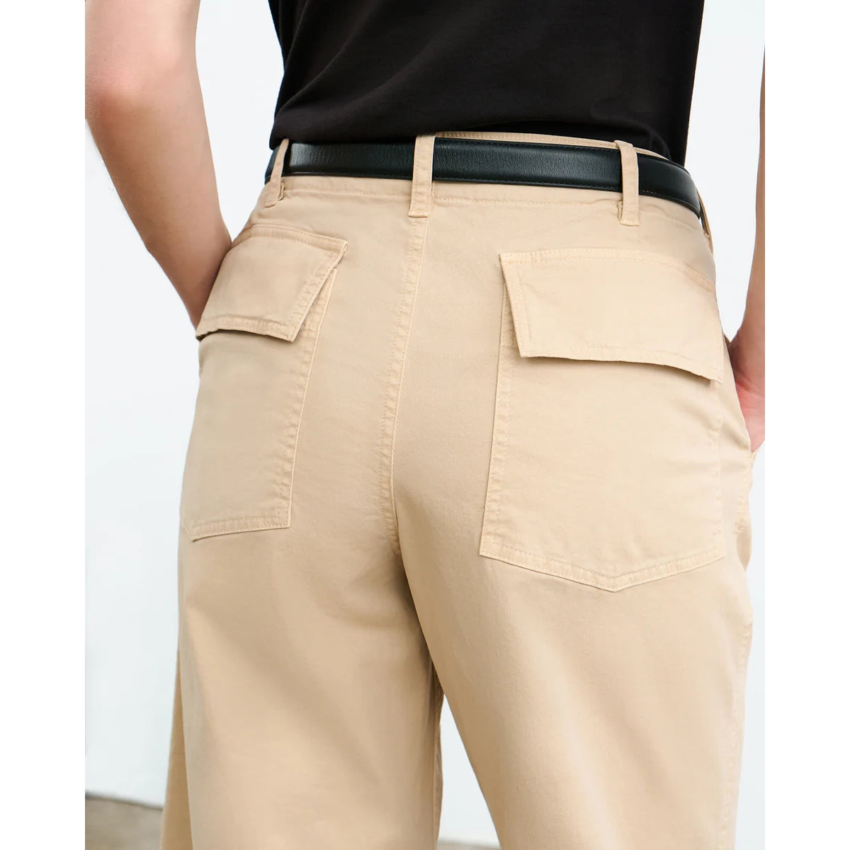 Nili Lotan "Leon Boy" Pant in Tan, size 10