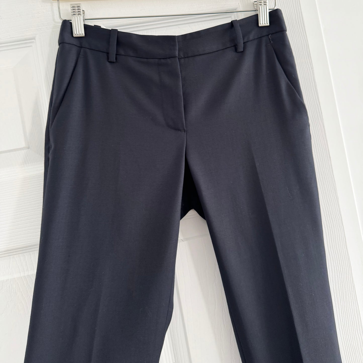 Nili Lotan "Leo" Cigarette Pants in Navy, size 0
