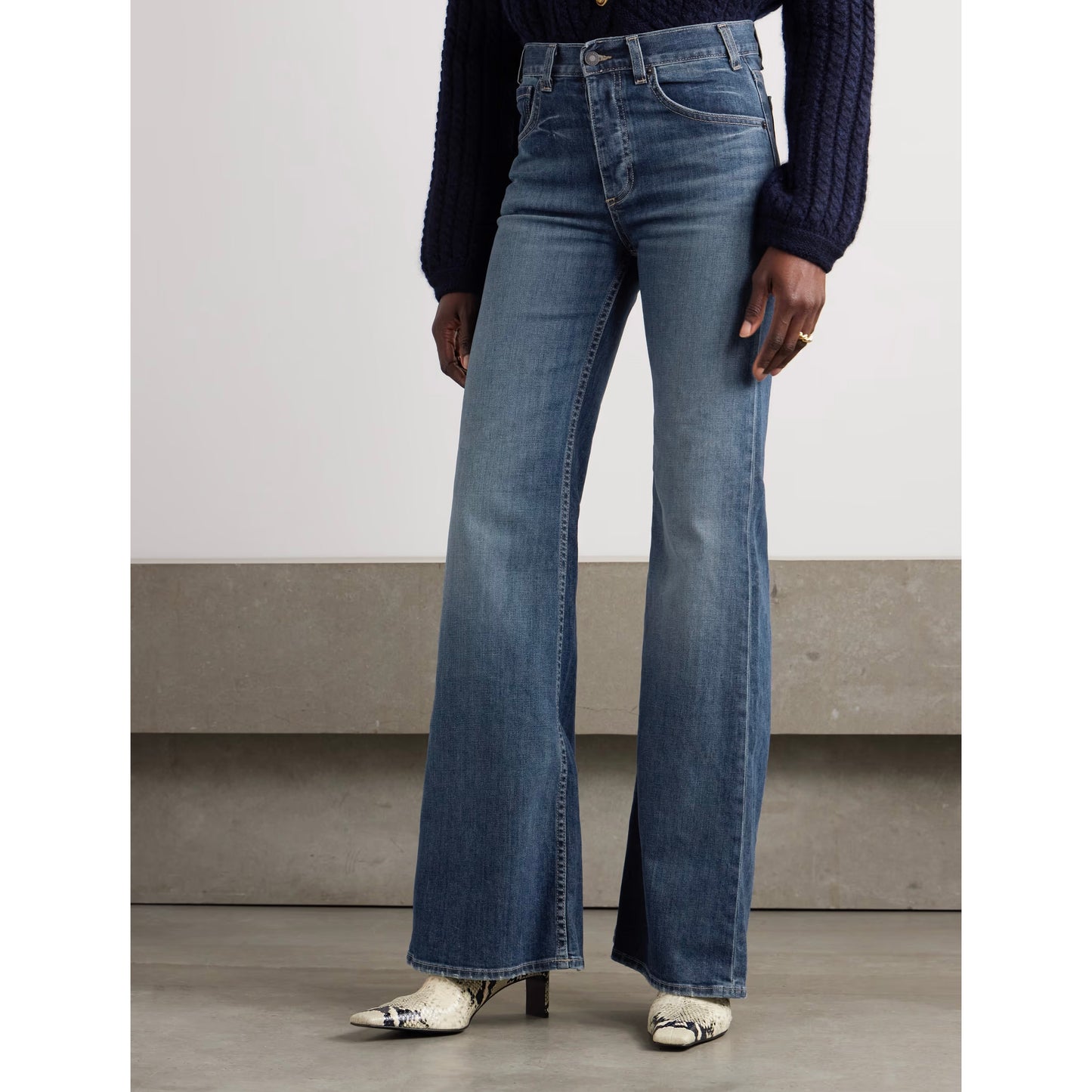 Nili Lotan "Terrell" Jeans in Classic Wash, size 30