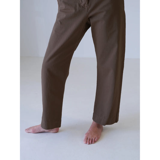 Nili Lotan "Tomboy" Pant in Chocolate Brown, size 8