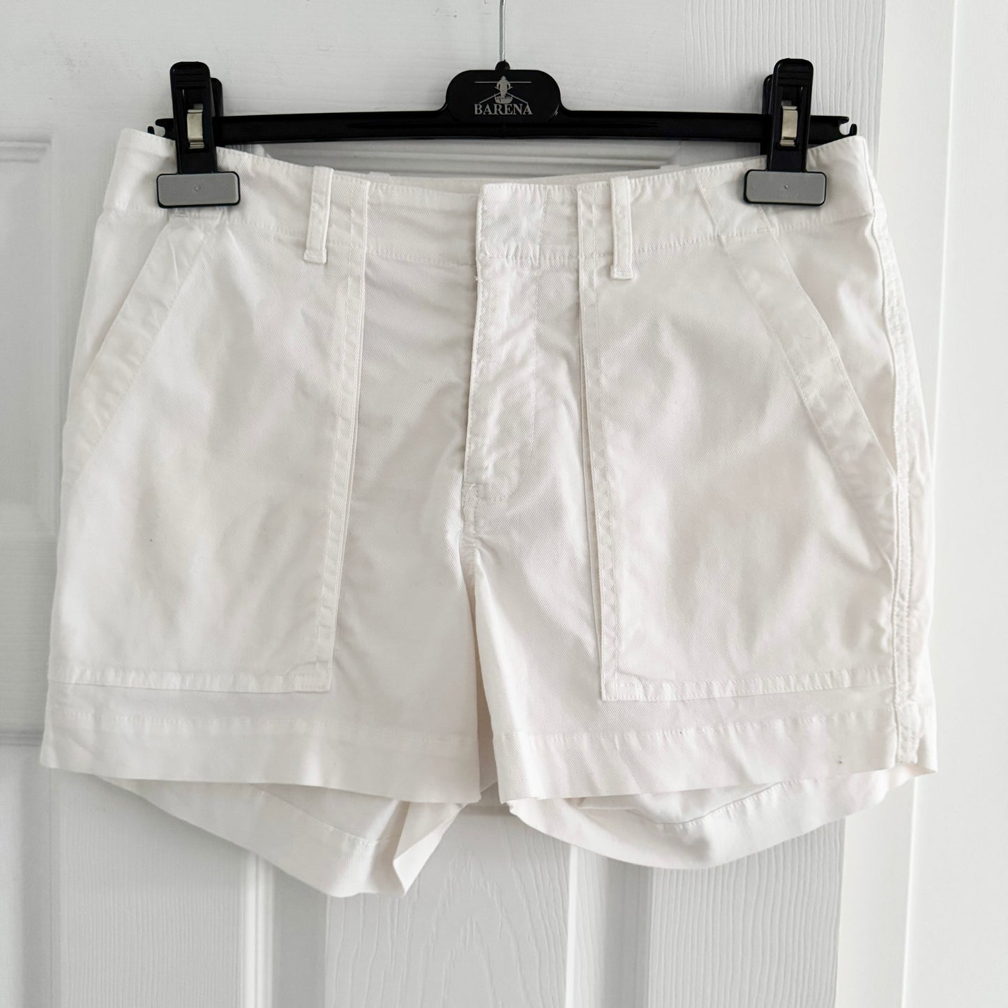 Nili Lotan Utility Shorts in White, size 2