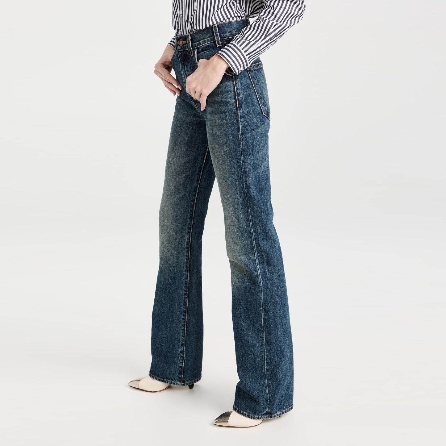 Nili Lotan "Joan" Jeans in "Simon Wash", size 28 (fits 27) **HEMMED**