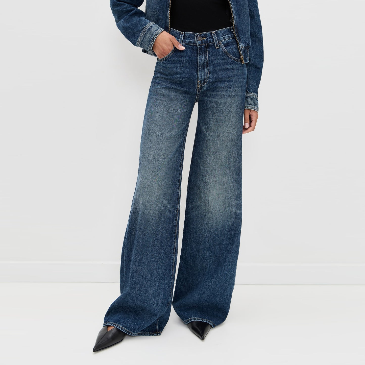 Nili Lotan "Salome" Wide Leg Jeans, size 27