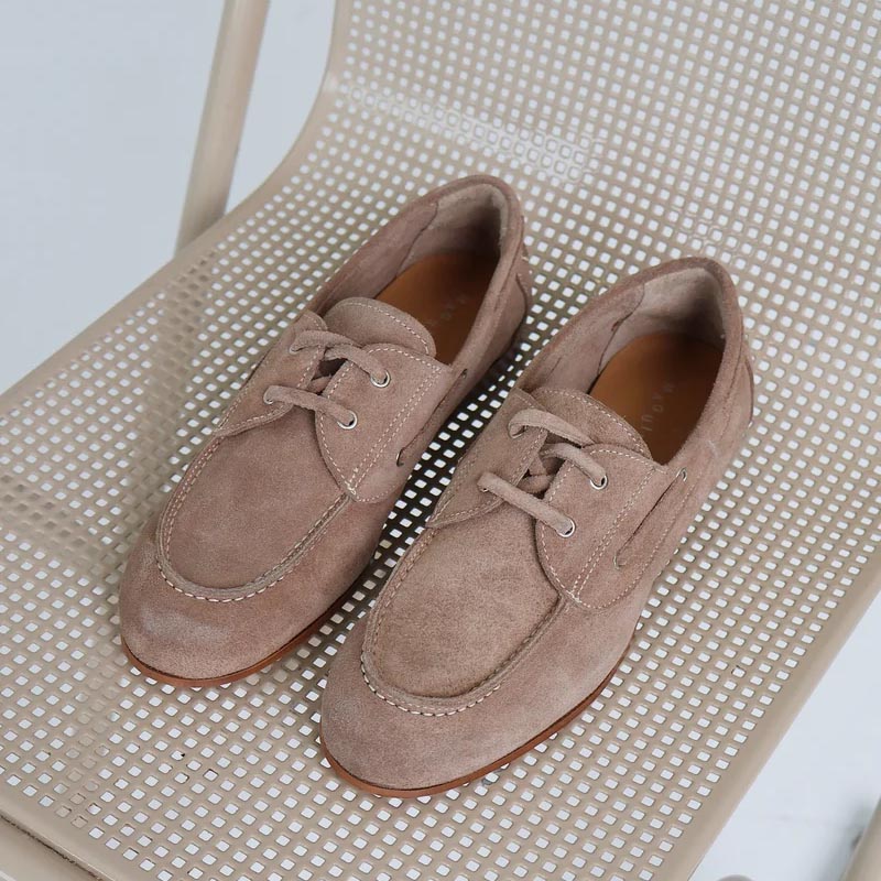 Maguire "Nola" Suede Boatshoe in Sand, size 37