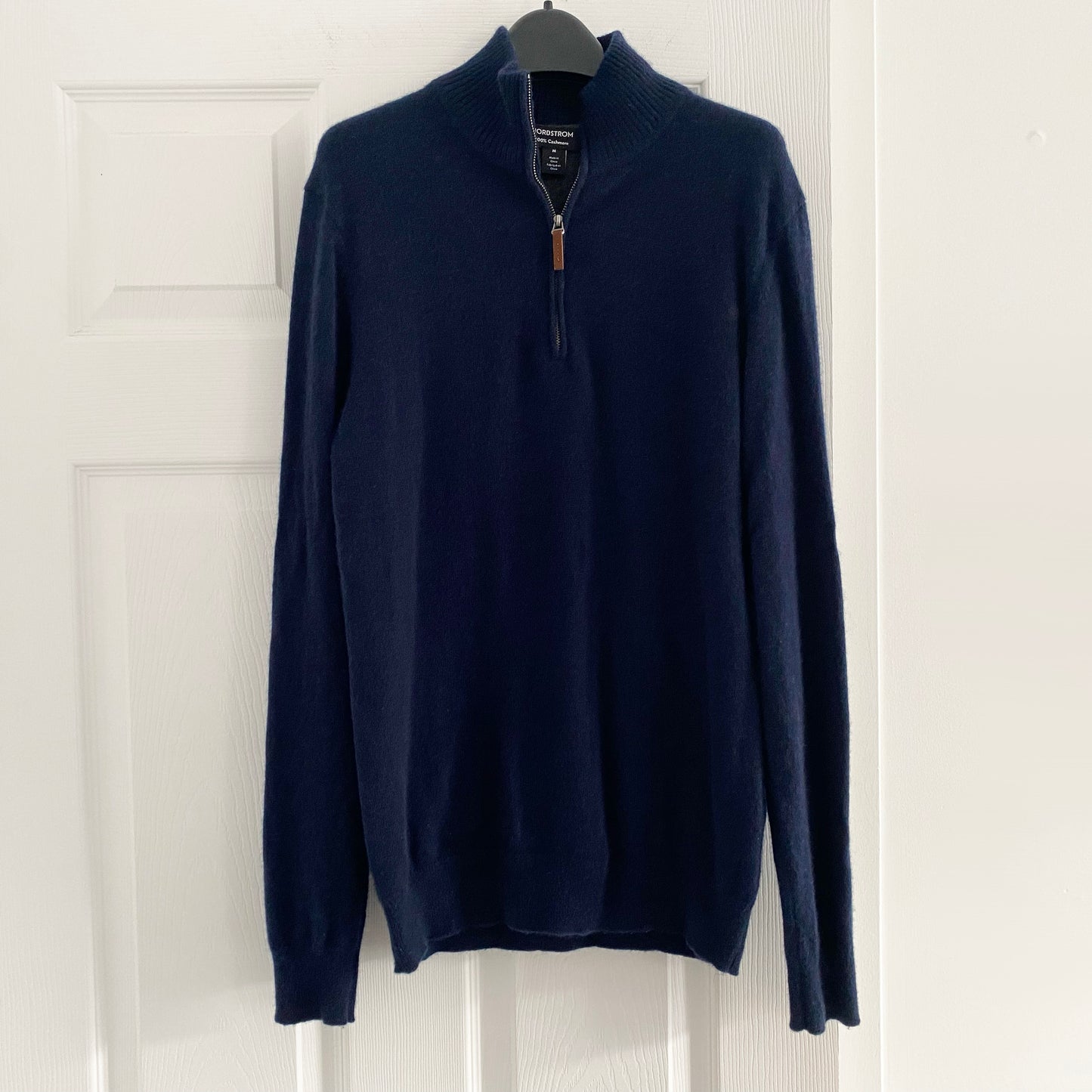 ** MENS ** Nordstrom Navy Cashmere Zip Neck Sweater, size Medium