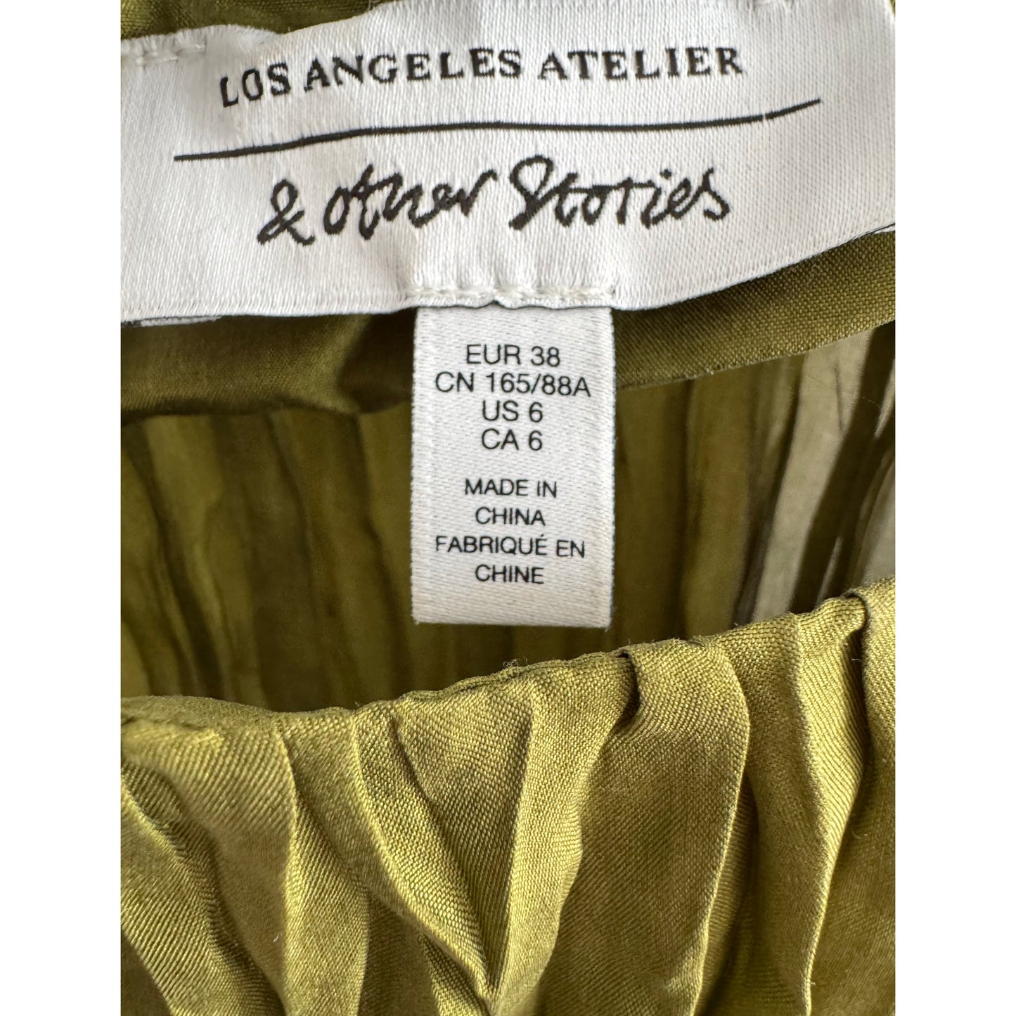 & Other Stories Pleated Silk Set in Green, size 6