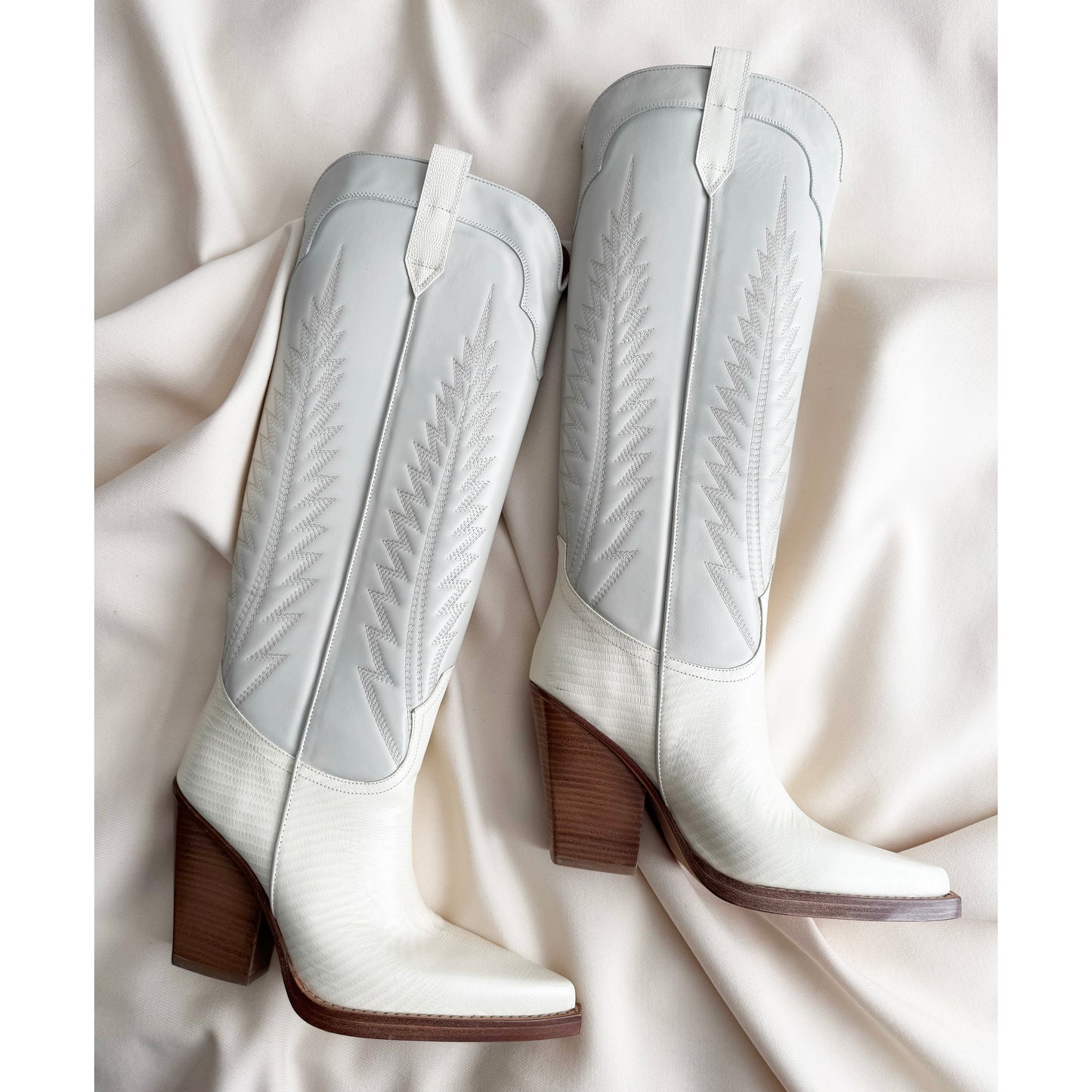 Paris Texas "El Dorado" Boots in Ecru, size 40.5