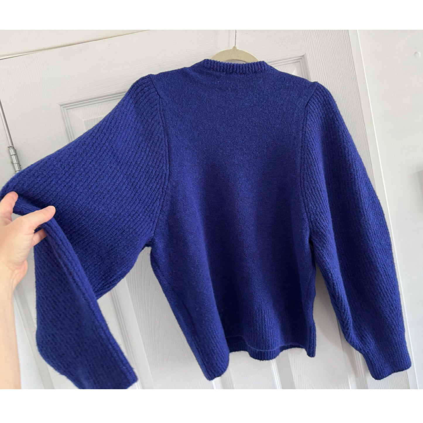 Penn & Ink Puff Sleeve Sweater in Blue, size Medium