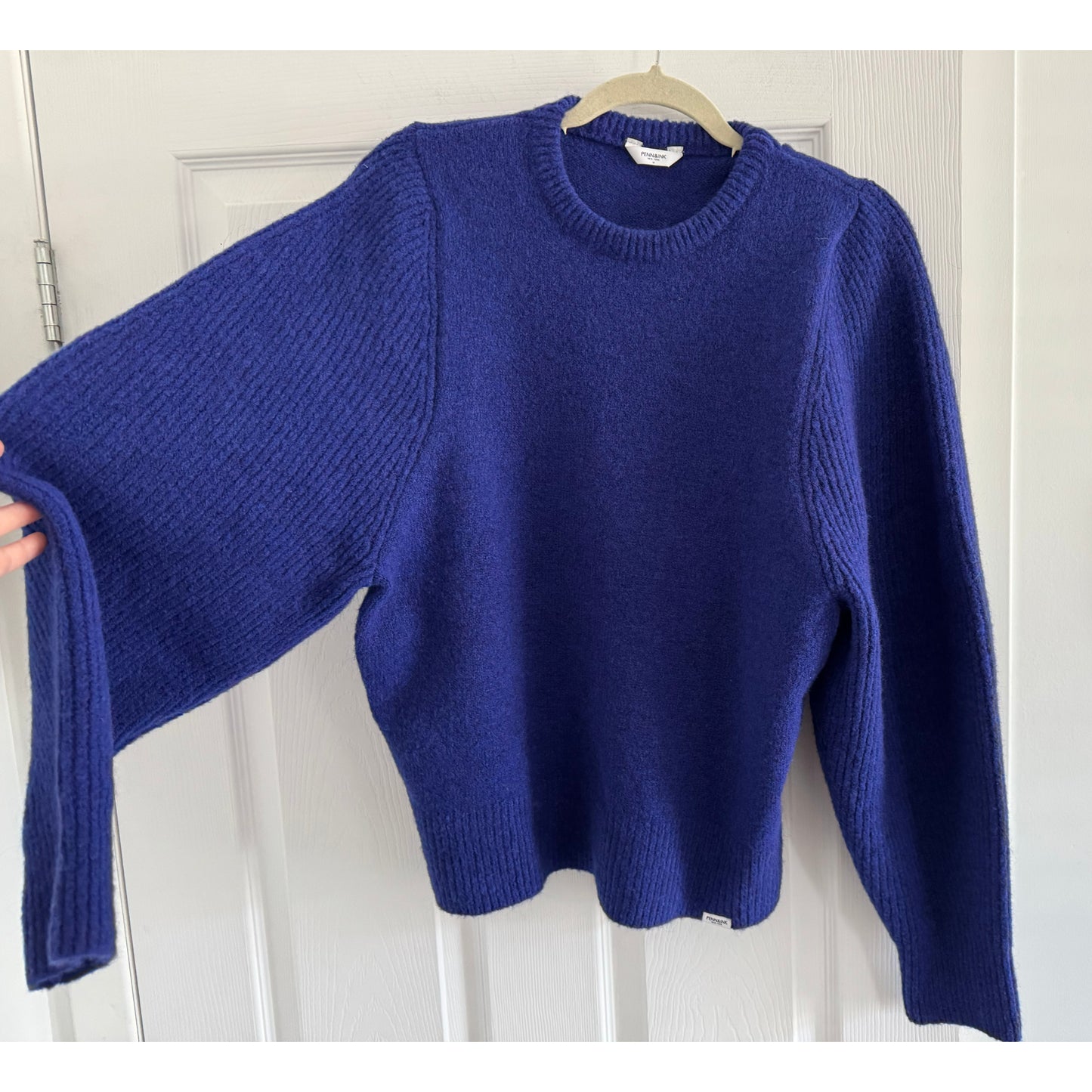 Penn & Ink Puff Sleeve Sweater in Blue, size Medium