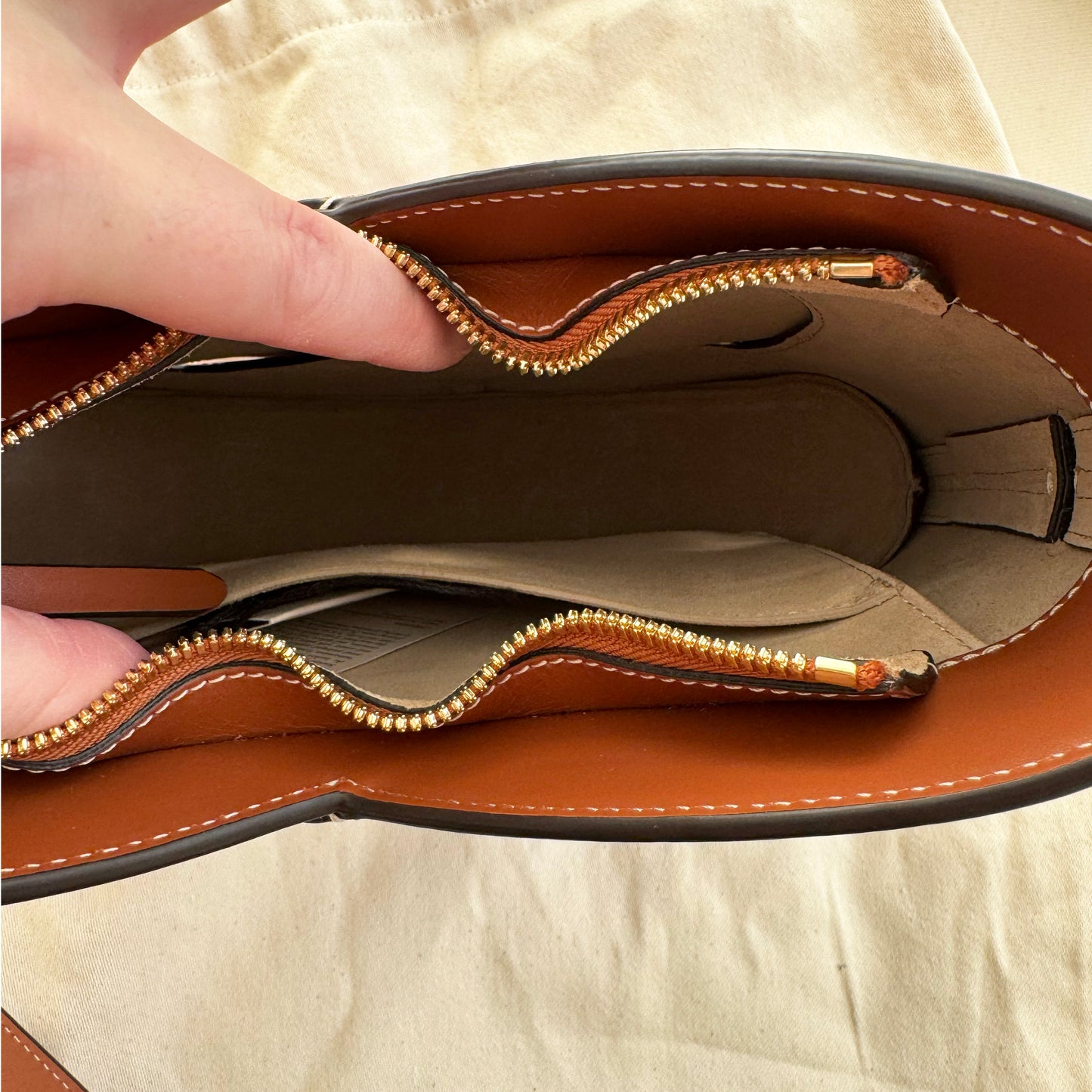 Polene "Nodde" Hobo in Smooth Cognac