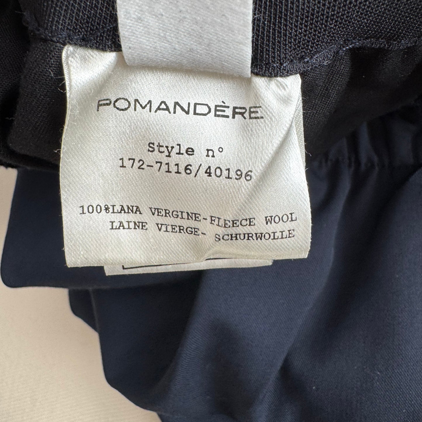 Pomandere Crossover Crepe Pants in Navy, size 46