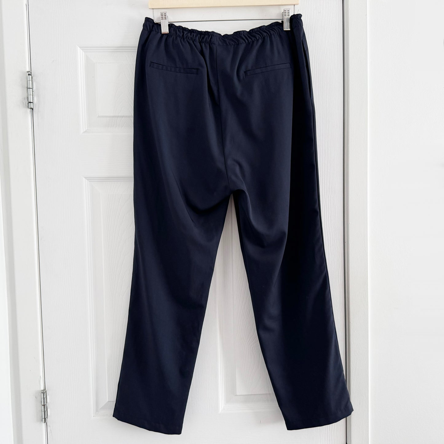 Pomandere Crossover Crepe Pants in Navy, size 46