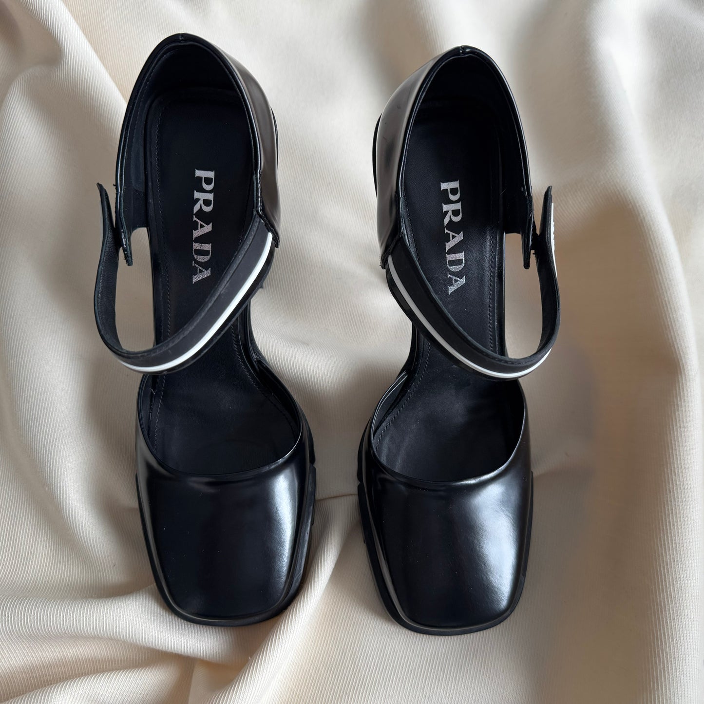 Prada Mary Jane Pumps with Flared Heel, size 40