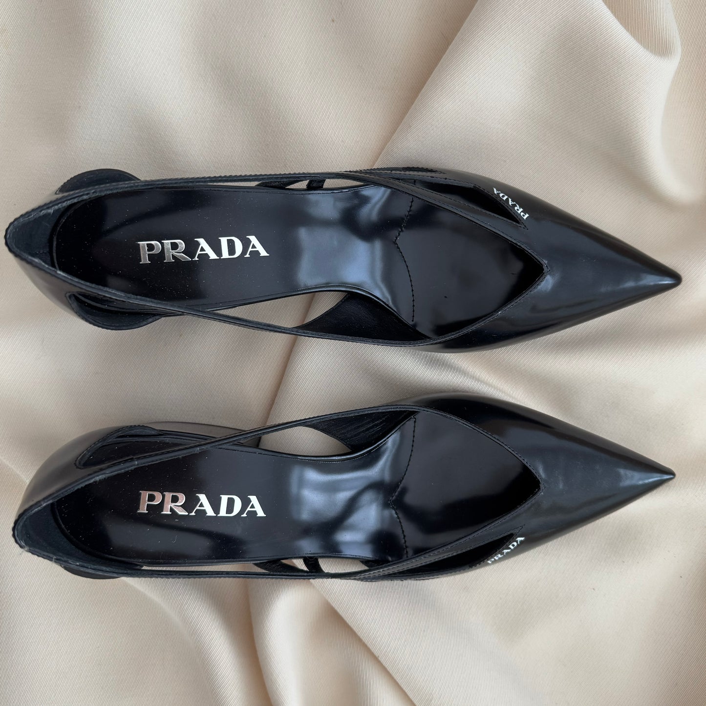 Prada 55mm Cutout Brushed Leather Pumps in Black, size 40