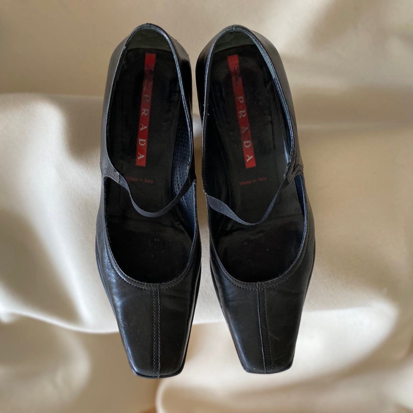 90's Vintage Prada Vintage Mary-jane pumps, size 35.5