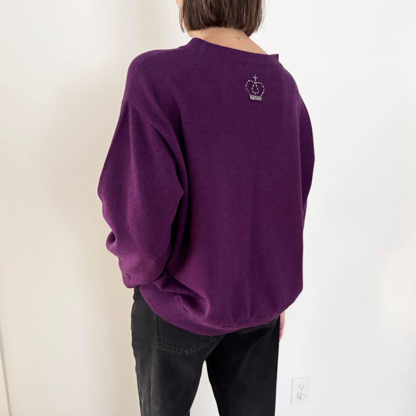 Queene and Belle Cashmere Sweater in Purple, size Medium