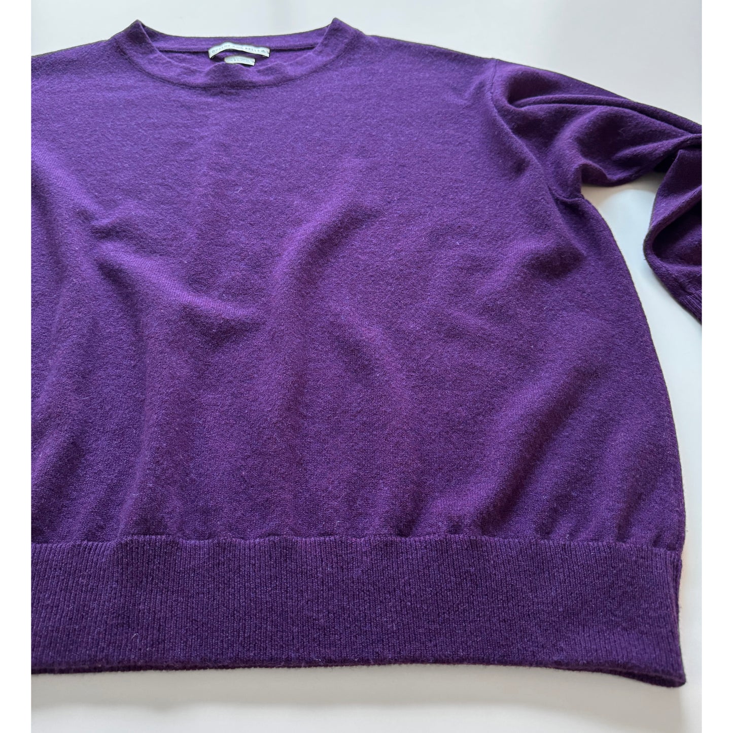 Queene and Belle Cashmere Sweater in Purple, size Medium