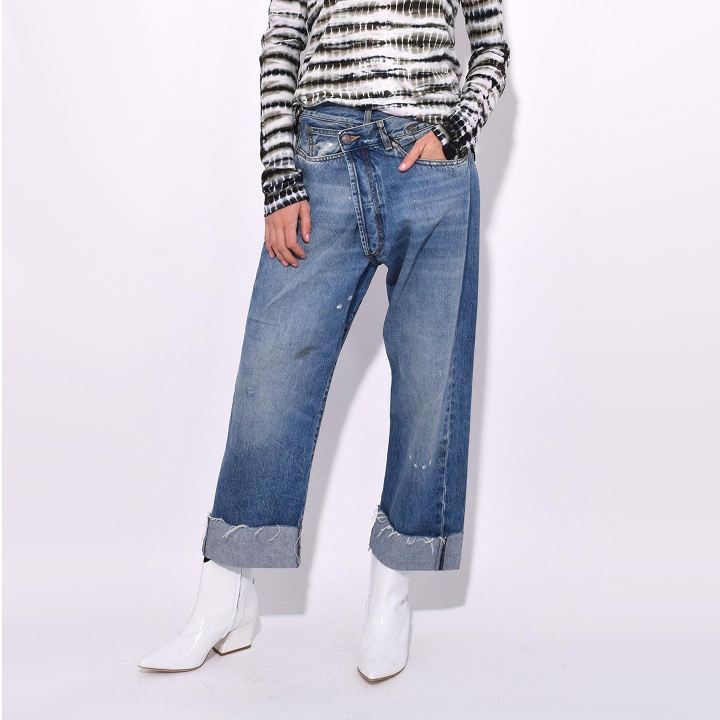 R13 Crossover Jeans in Jasper w Smudge, size 28 (fits 29)