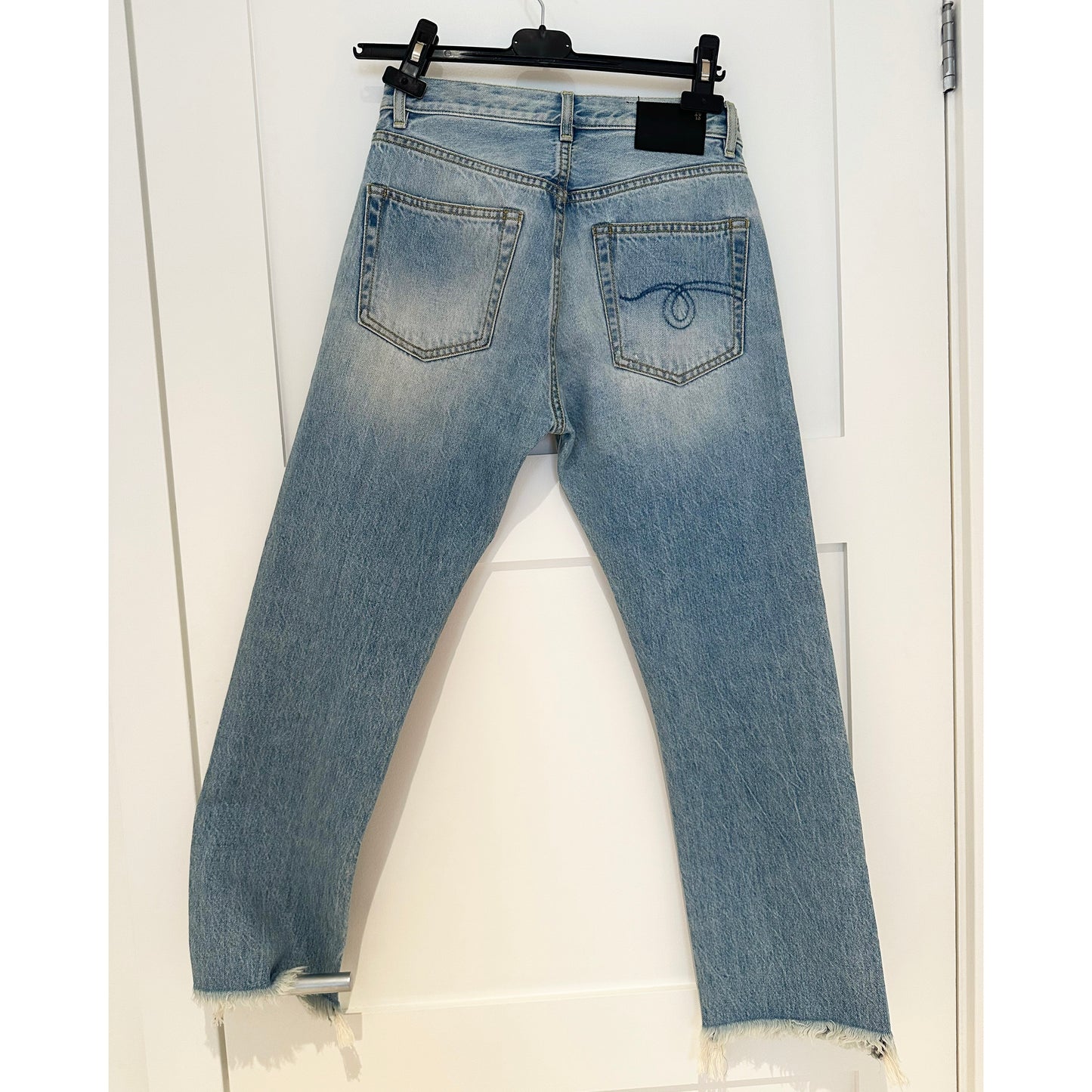 R13 "Bowie" Jeans in Tilly w Fray Hem, size 27