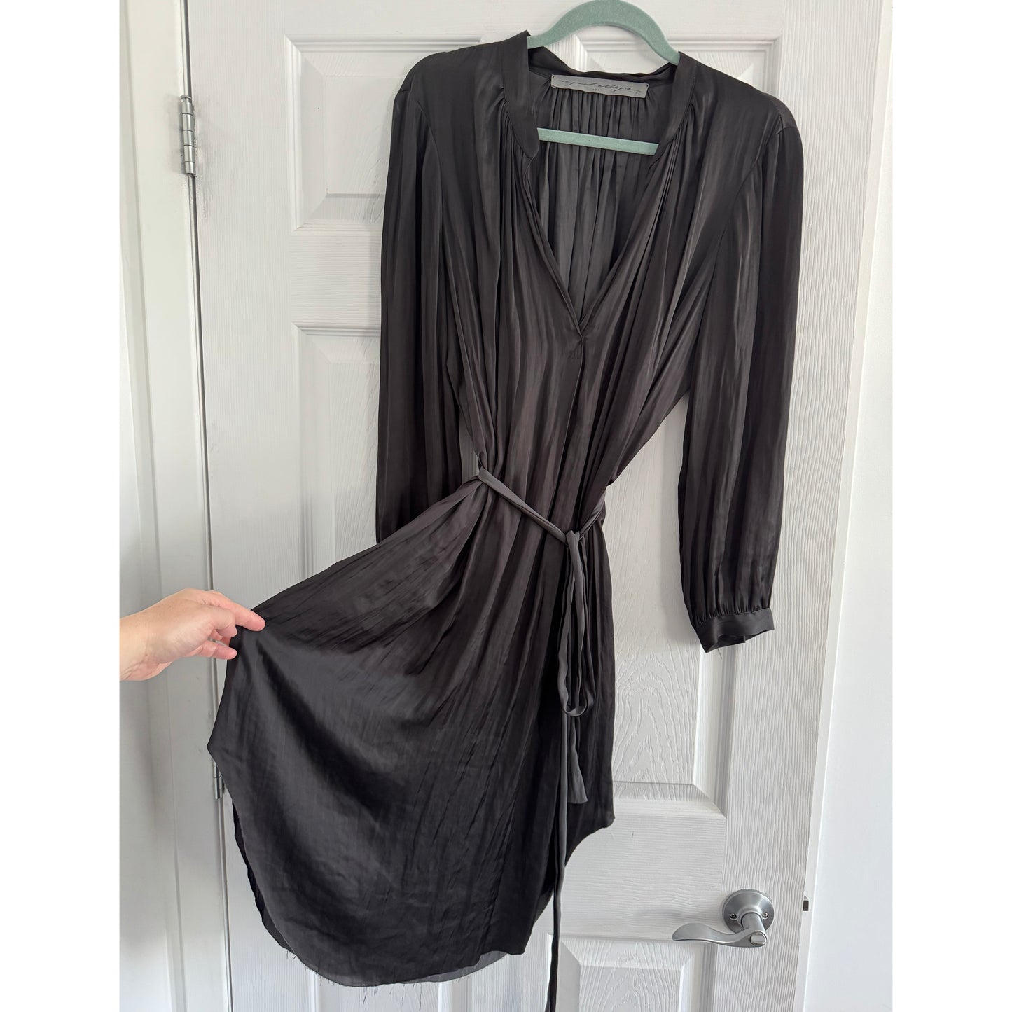 Raquel Allegra Robe grise à manches longues, taille 2 (M)