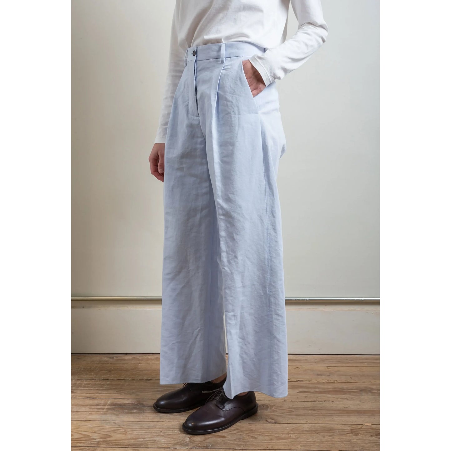 Bergfabel "Katia" Pleated Pant in Sweet Blue, size 44IT (fits like a size 2/4)